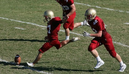 kaiyun 开云体育-冬季雪地抢椅子赛，趣味横生的冰雪运动